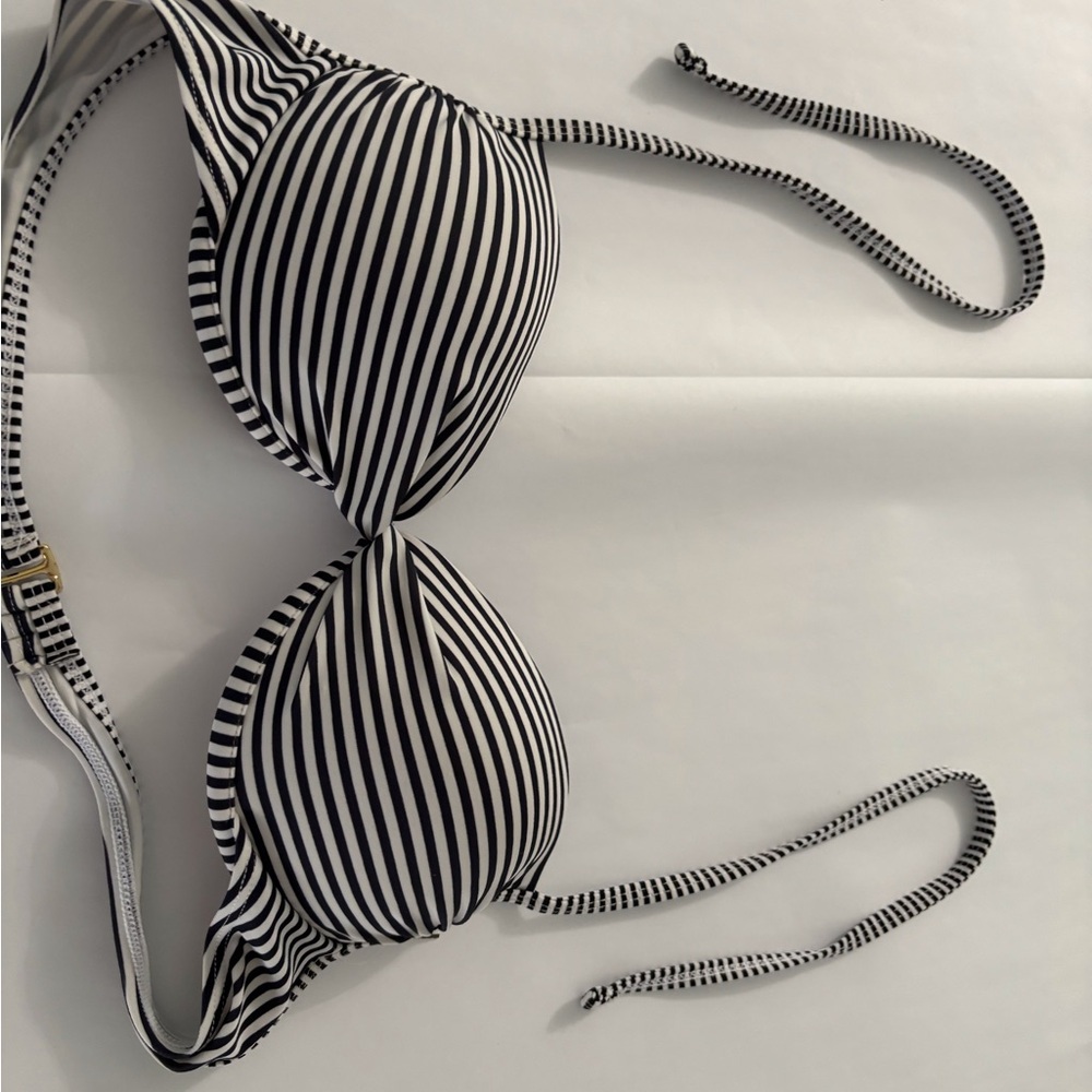 Hollister Lavender Bikini Top